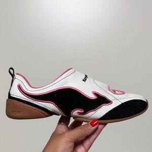 KangaROOS Vintage Willow22 Classic Leather and Suede Sneakers